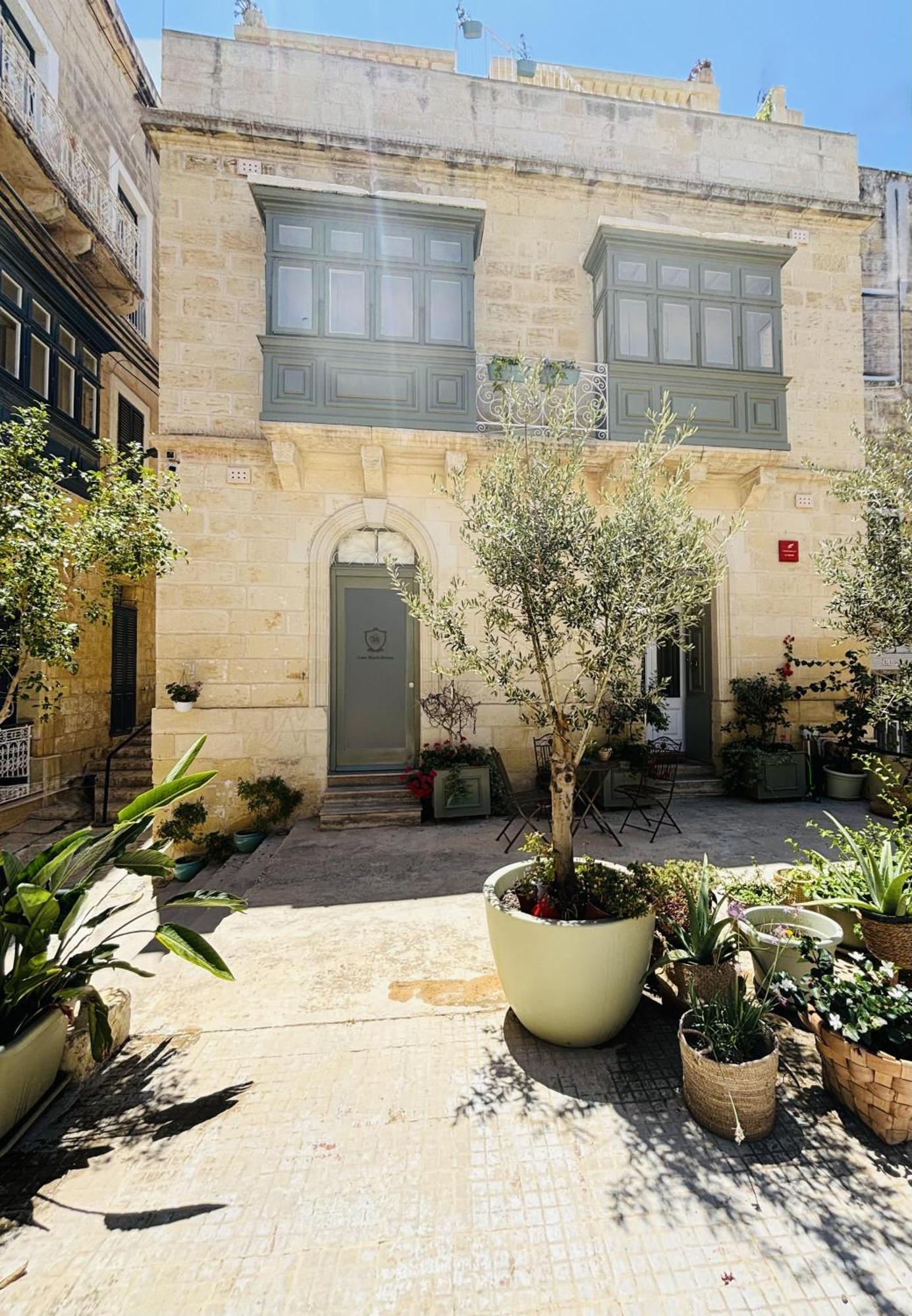 Casa Maria Tereza Bed & Breakfast *